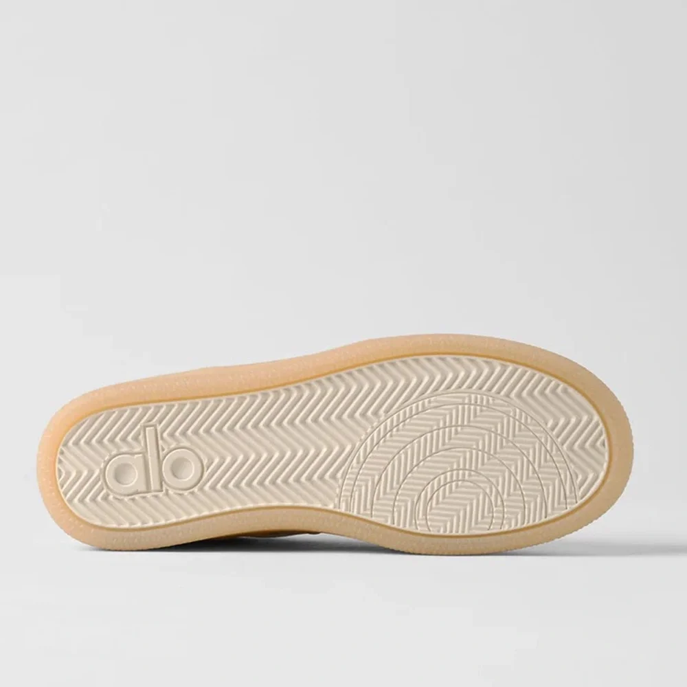 ALO Yoga new box